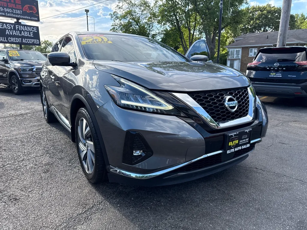 Gray 2021 NISSAN MURANO SL for sale in Hobart, IN