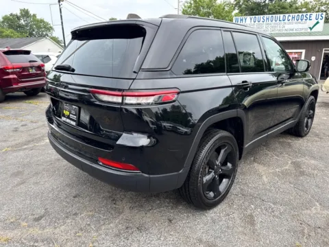 More photos of 2023 JEEP GRAND CHEROKEE LIMITED at Elite Auto Sales Hobart, IN