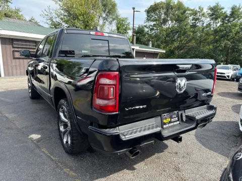 More photos of 2019 RAM 1500 LIMITED at Elite Auto Sales Hobart, IN