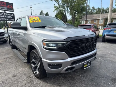 Gray 2021 RAM 1500 LIMITED for sale in Hobart, IN