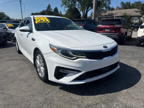 White 2019 KIA OPTIMA EX for sale in Hobart, IN