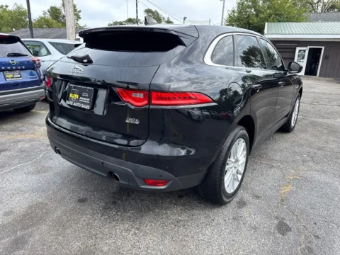 More photos of 2020 JAGUAR F-PACE PRESTIGE at Elite Auto Sales Hobart, IN