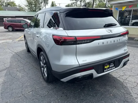 More photos of 2023 INFINITI QX60 LUXE at Elite Auto Sales Hobart, IN