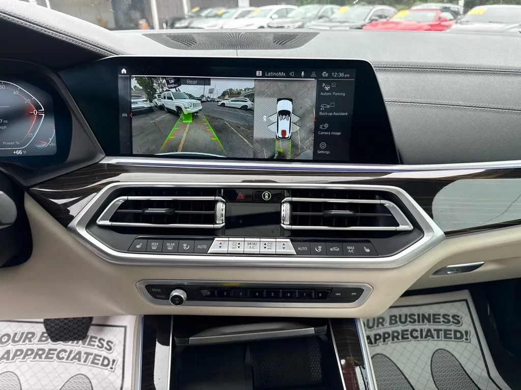 2021 BMW X5 40i - Photo 11