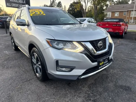 Silver 2018 NISSAN ROGUE SV HYBRID for sale in Hobart, IN