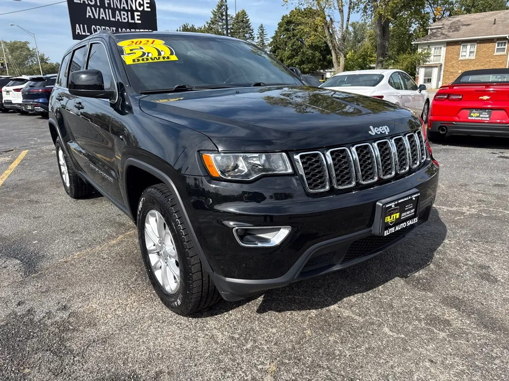 Black 2021 JEEP GRAND CHEROKEE LAREDO for sale in Hobart, IN