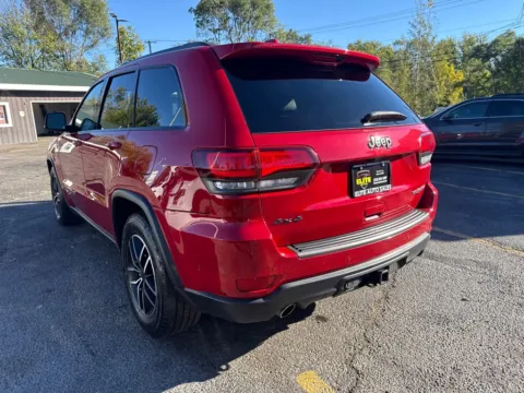 More photos of 2020 JEEP GRAND CHEROKEE TRAILHAWK at Elite Auto Sales Hobart, IN