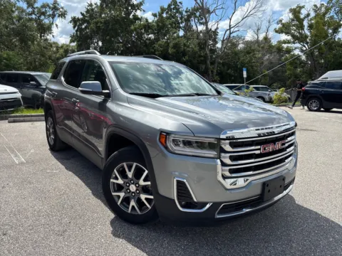 More photos of 2023 GMC Acadia SLT at Evo Motors, FL