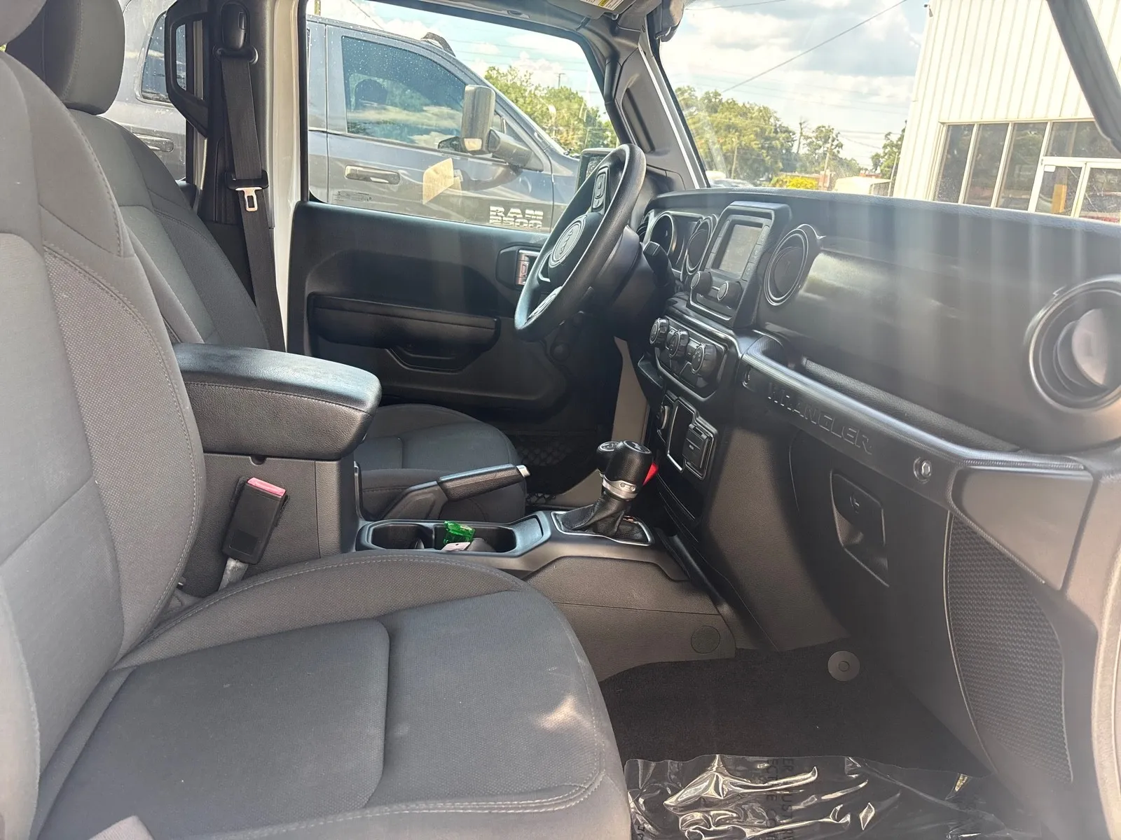 2021 Jeep Wrangler Unlimited Sport - Photo 13