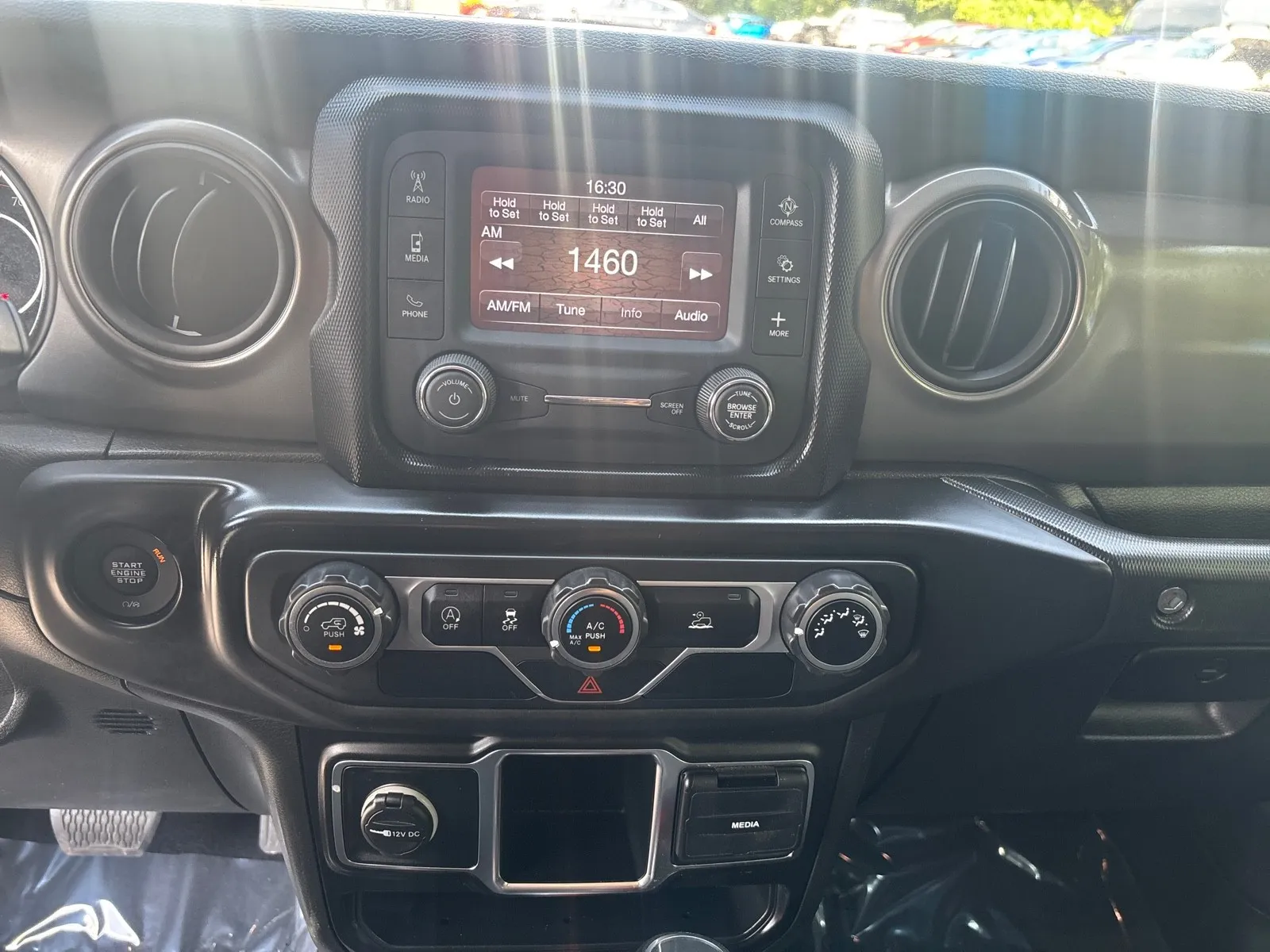 2021 Jeep Wrangler Unlimited Sport - Photo 18