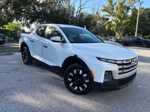 More photos of 2025 Hyundai Santa Cruz SE at Evo Motors, FL