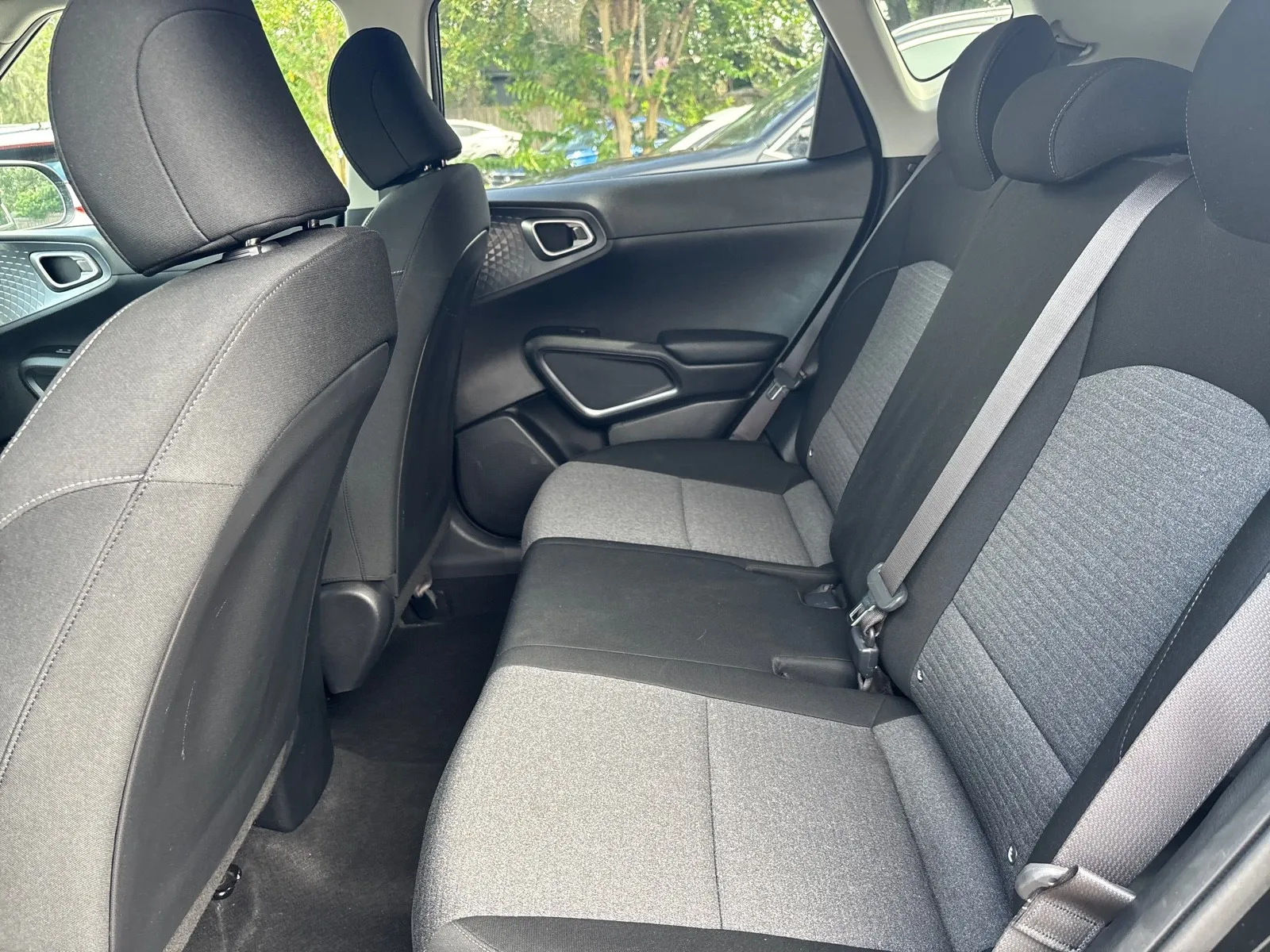 2021 Kia Soul S - Photo 11