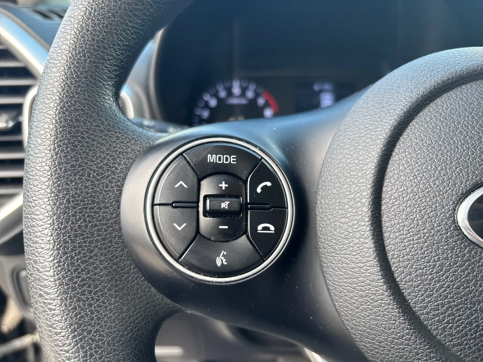 2021 Kia Soul S - Photo 16