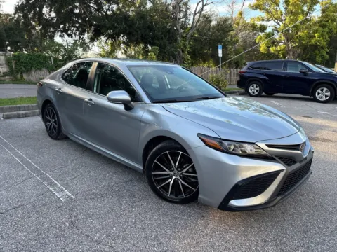 More photos of 2024 Toyota Camry SE at Evo Motors, FL