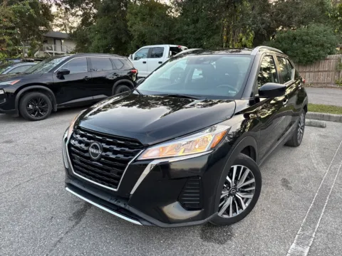 Silver 2024 Nissan Kicks SV for sale in Seffner, FL