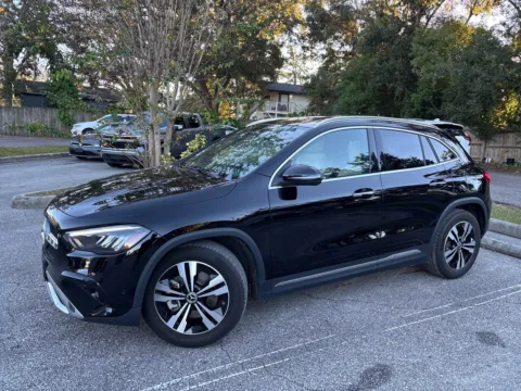 More photos of 2025 Mercedes-Benz GLA 250 w/PANORAMIC SUNROOF at Evo Motors, FL
