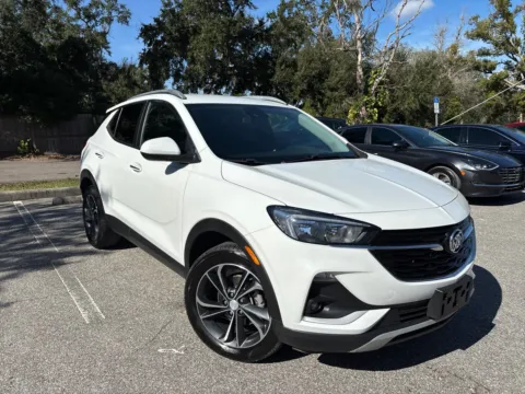 More photos of 2022 Buick Encore GX Select at Evo Motors, FL