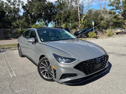 More photos of 2021 Hyundai Sonata Limited at Evo Motors, FL