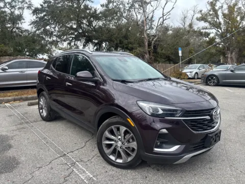 More photos of 2021 Buick Encore GX Essence w/LTHR. PANO SUNR. at Evo Motors, FL