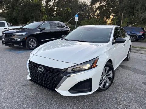 White 2024 Nissan Altima 2.5 S for sale in Seffner, FL
