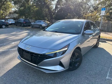 Black 2023 Hyundai Elantra SEL for sale in Seffner, FL