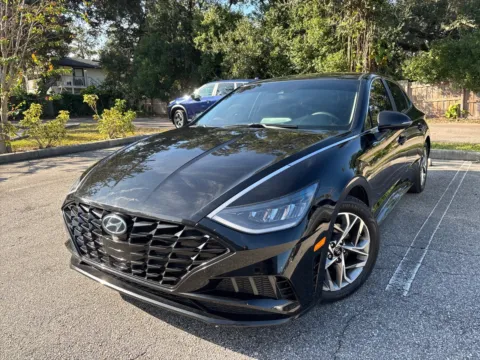 Black 2021 Hyundai Sonata SEL for sale in Seffner, FL