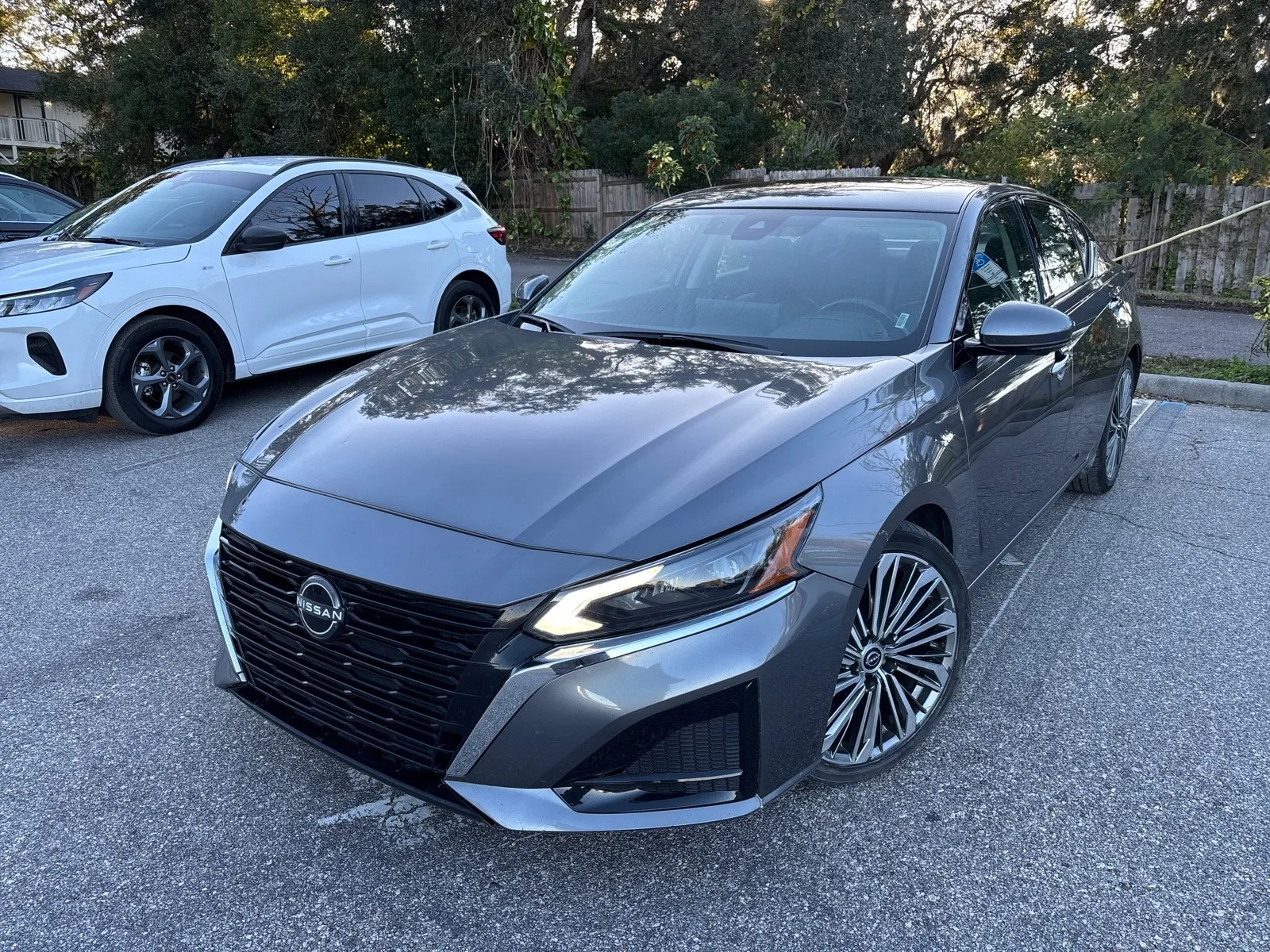 Silver 2023 Nissan Altima 2.5 SL for sale in Seffner, FL