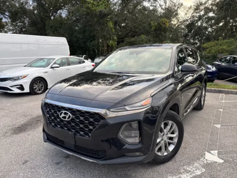 Black 2019 Hyundai Santa Fe SEL for sale in Seffner, FL