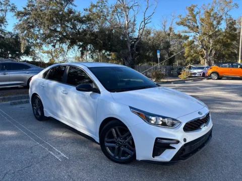 More photos of 2021 Kia Forte GT-Line at Evo Motors, FL
