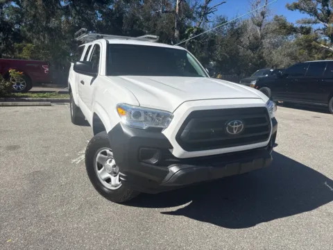 More photos of 2022 Toyota Tacoma SR Extended Cab Long Bed w/Rear Doors at Evo Motors, FL