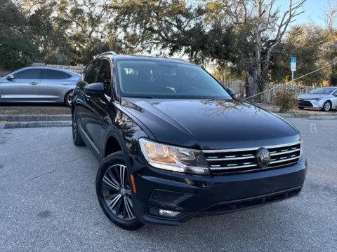 More photos of 2019 Volkswagen Tiguan SEL w/THREE-ROW LTHR. PANO. at Evo Motors, FL