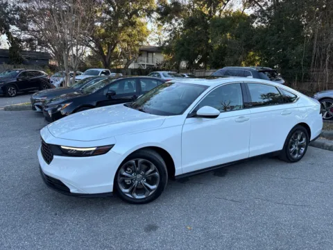 Another view of 2024 Honda Accord Sedan EX for sale in Seffner, FL at Evo Motors