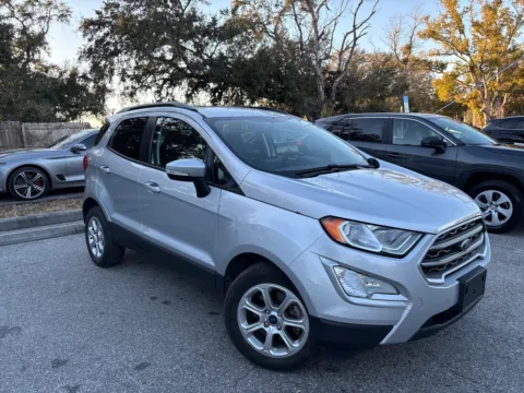 More photos of 2021 Ford EcoSport SE at Evo Motors, FL