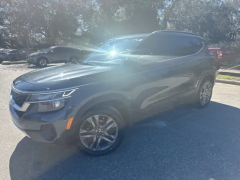 Another view of 2021 Kia Seltos S for sale in Seffner, FL at Evo Motors