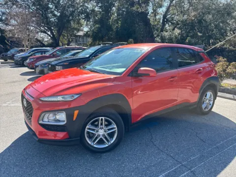 Another view of 2019 Hyundai Kona SE for sale in Seffner, FL at Evo Motors