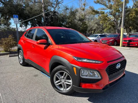 More photos of 2019 Hyundai Kona SE at Evo Motors, FL
