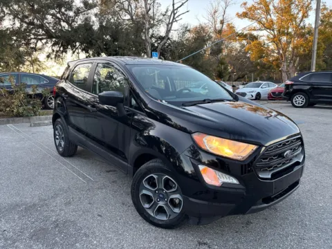 More photos of 2020 Ford EcoSport S at Evo Motors, FL