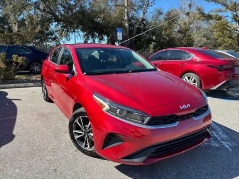 More photos of 2023 Kia Forte LXS at Evo Motors, FL