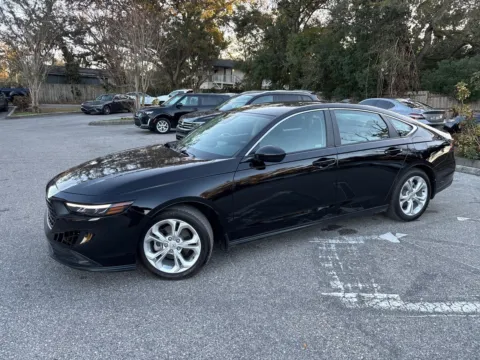 Another view of 2025 Honda Accord Sedan LX for sale in Seffner, FL at Evo Motors