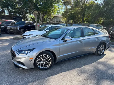 Another view of 2021 Hyundai Sonata SEL for sale in Seffner, FL at Evo Motors