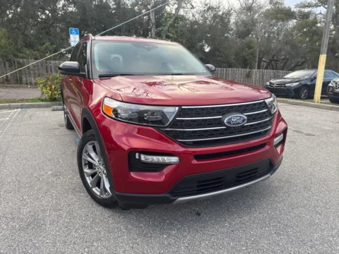 More photos of 2023 Ford Explorer XLT w/TECHNOLOGY PKG. LTHR. NAVI. SOUND. at Evo Motors, FL