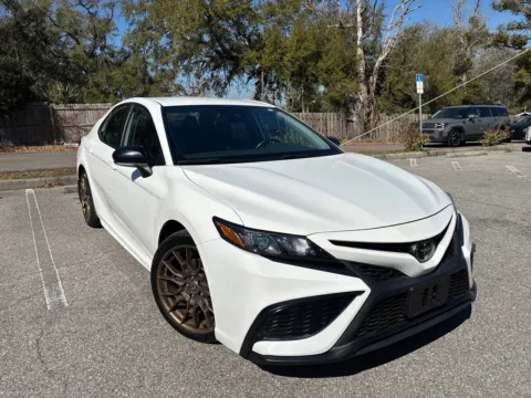 More photos of 2023 Toyota Camry SE Nightshade at Evo Motors, FL