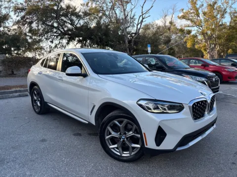 More photos of 2025 BMW X4 xDrive30i at Evo Motors, FL