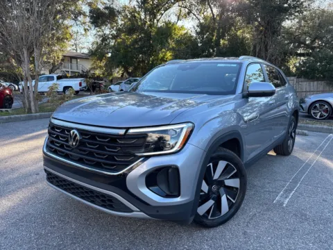Gray 2024 Volkswagen Atlas Cross Sport 2.0T SE w/Technology for sale in Seffner, FL