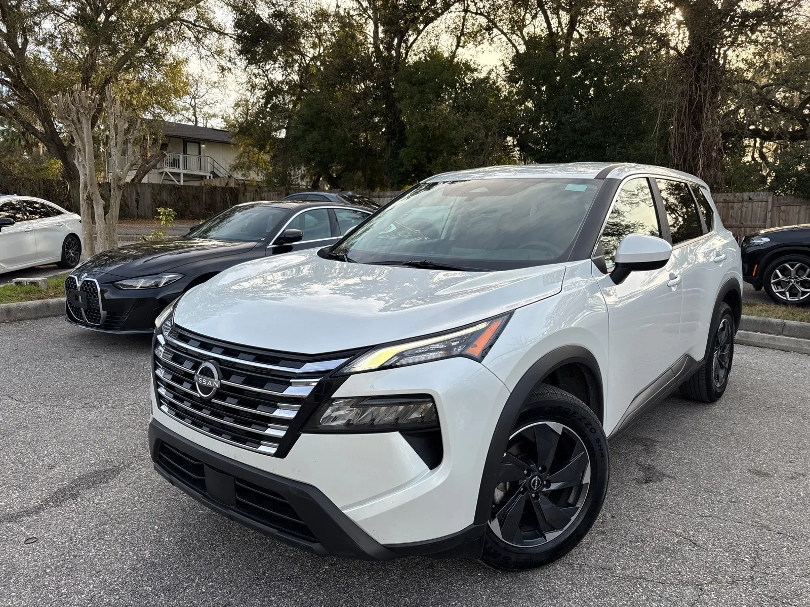 White 2025 Nissan Rogue SV AWD for sale in Seffner, FL