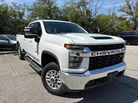 More photos of 2023 Chevrolet Silverado 2500HD 4WD W/6.6L DURAMAX DIESEL LT at Evo Motors, FL