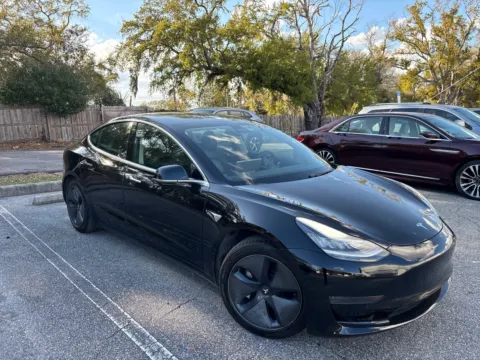 More photos of 2020 Tesla Model 3 Standard Range at Evo Motors, FL