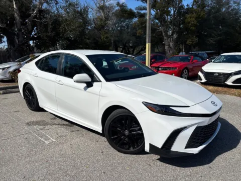 More photos of 2025 Toyota Camry SE at Evo Motors, FL