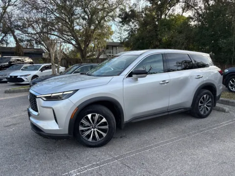 Another view of 2023 INFINITI QX60 PURE for sale in Seffner, FL at Evo Motors