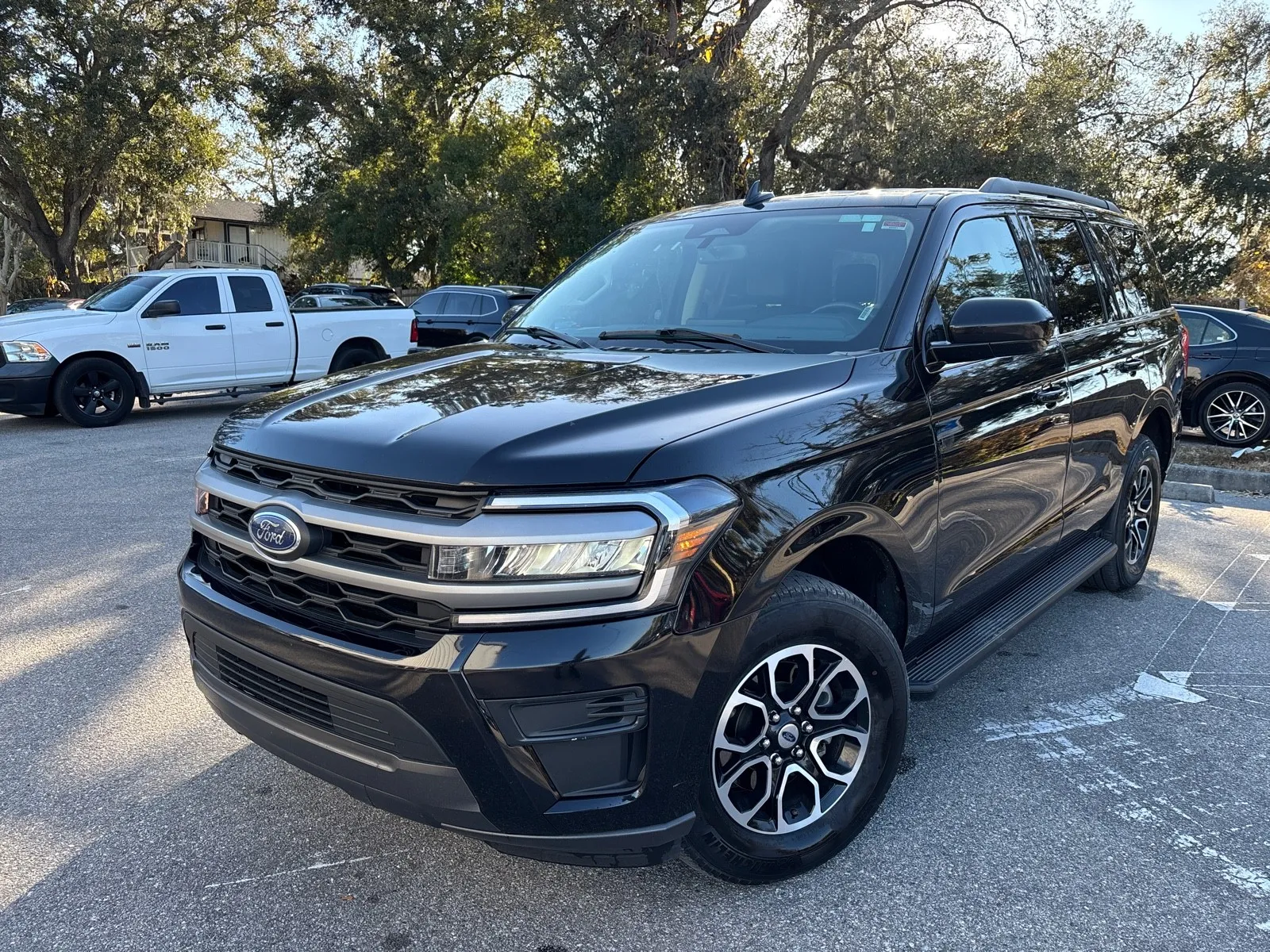 Black 2024 Ford Expedition XLT for sale in Seffner, FL